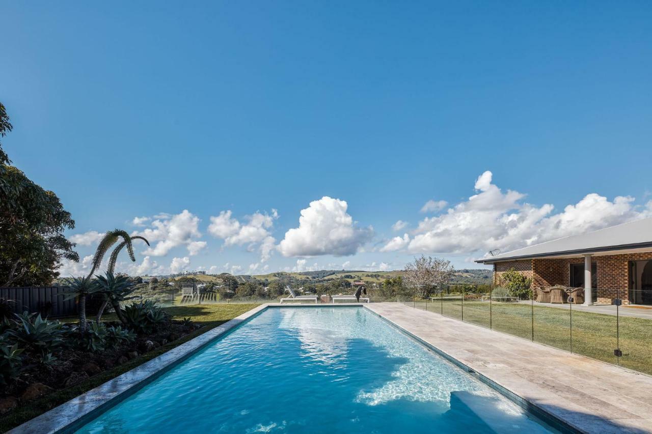 99 Acres Bangalow Retreat ภายนอก รูปภาพ